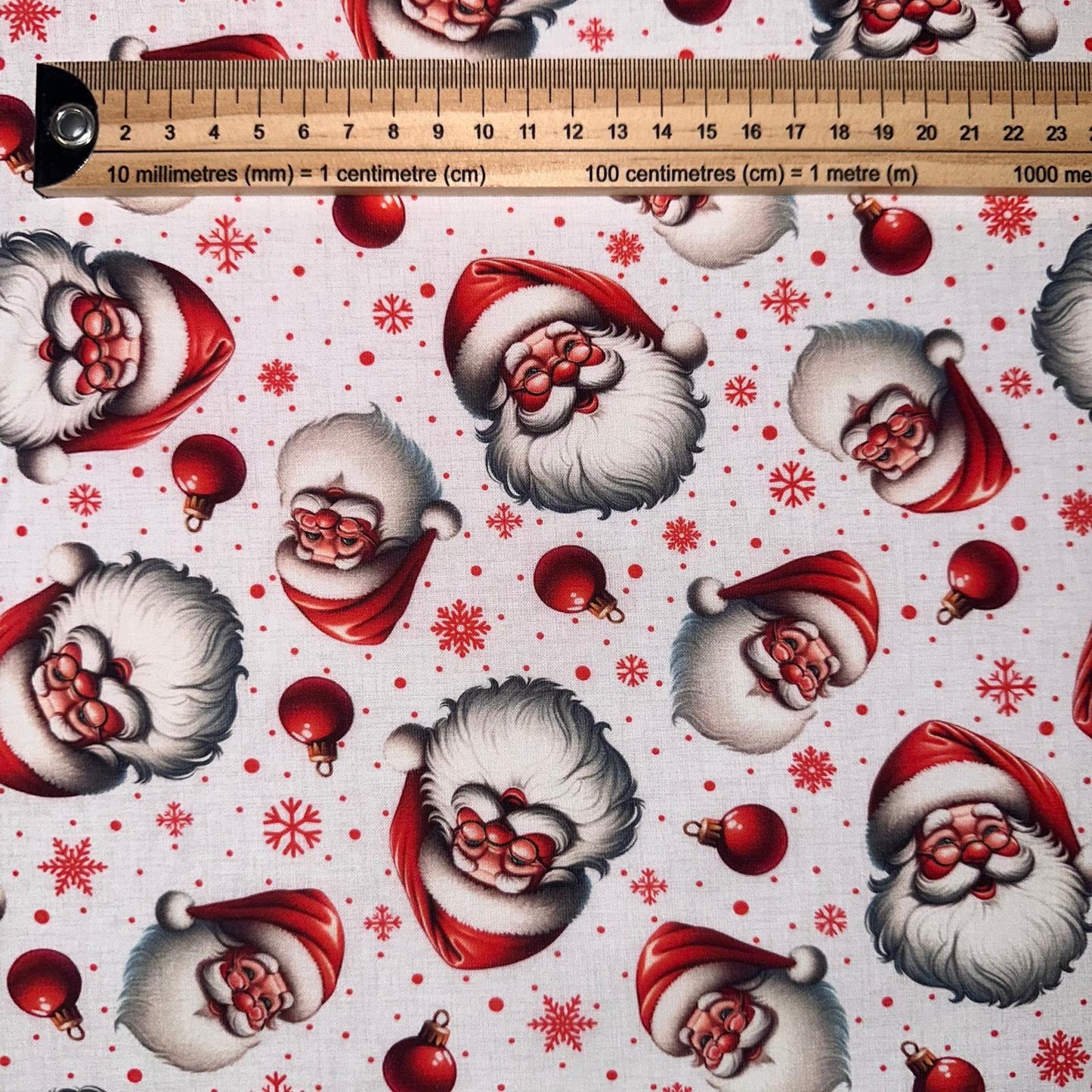 COTON IMPRIME Tête de Père Noel façon Coca