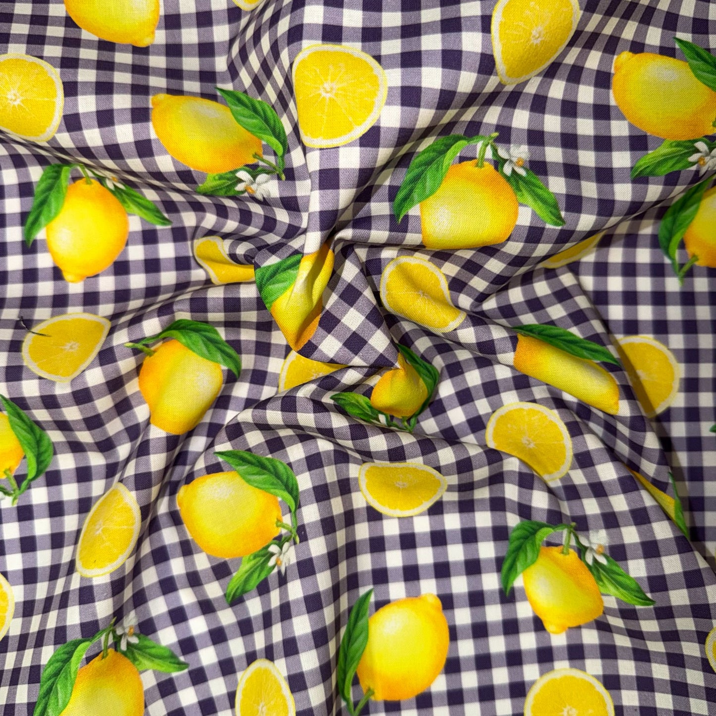 COTON MOTIF Vichy violet avec Citrons