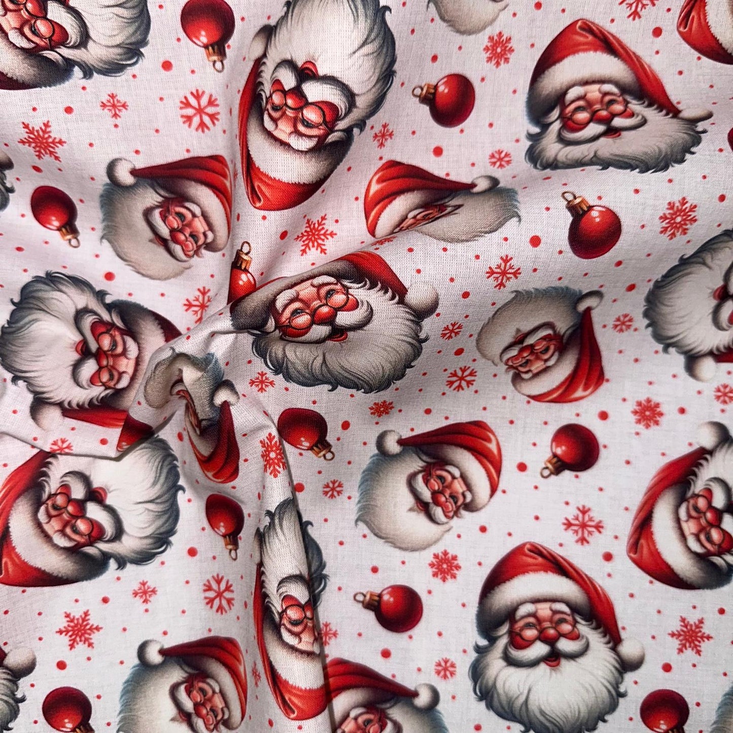 COTON IMPRIME Tête de Père Noel façon Coca