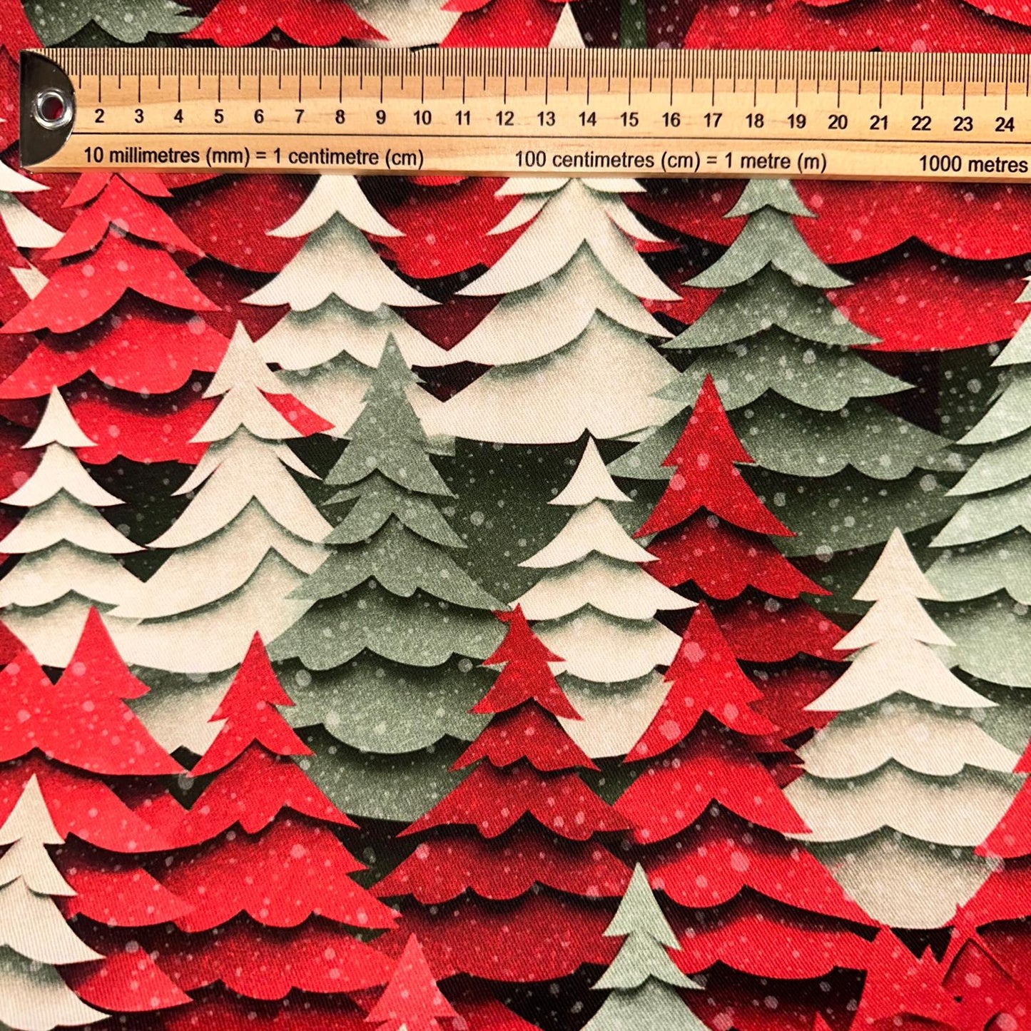 TOILE DECO IMPRIME Grands Sapins de Noel
