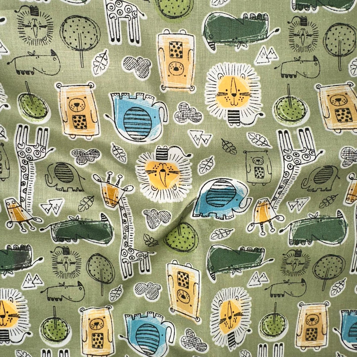 COTON IMPRIME Animaux jungle fond Vert